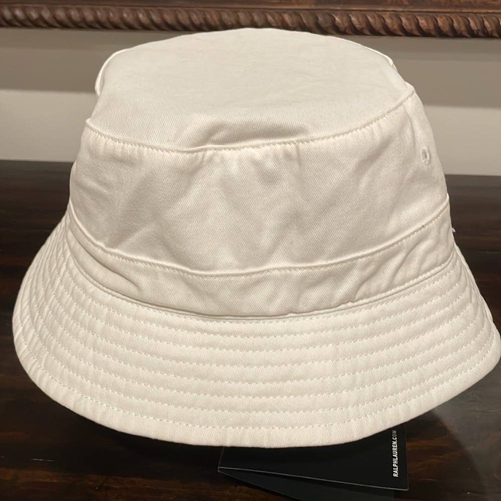 RLX Ralph Lauren Bear Logo White Bucket Hat, NWT - Picture 4 of 8